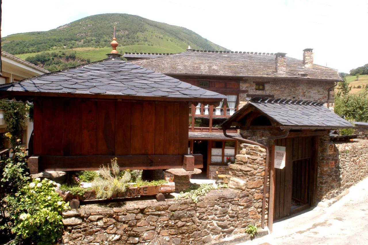 Отель Casa Ponce Посада-де-Ренгос Экстерьер фото