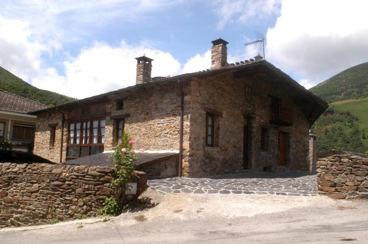 Отель Casa Ponce Посада-де-Ренгос Экстерьер фото